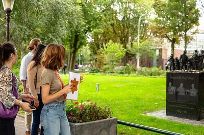 Anne Frank Tour: Amsterdam's Jewish Quarter Unveiled