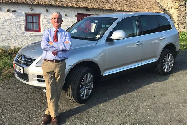 Unveiling Isle of Man's Hidden Gems: A Personalized Driver-Guided Tour