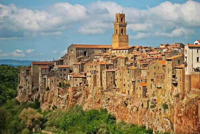 Unveiling Tuscany's Secrets: A Private Wine & Heritage Journey