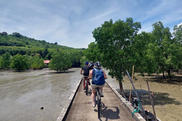 Koh Yao Noi: Cycle Through Phuket's Hidden Paradise