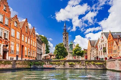 Uncover Bruges' Hidden Charms: A Private Walking Tour Adventure
