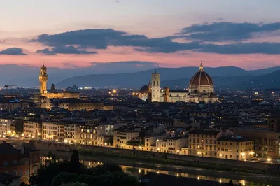 Florence Night Lights: Panoramic Walking Tour of Hidden Gems