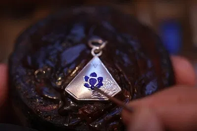 Unlock Your Inner Artisan: Meenakari Pendant Creation in Jaipur