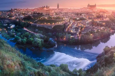 Uncover Toledo's Treasures: A Private Mercedes Tour from Madrid