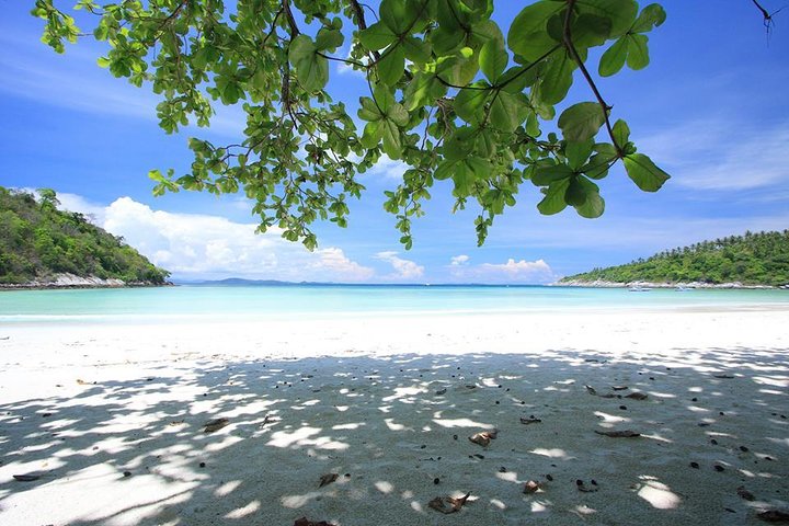 Phuket's Underwater Paradise: Raya Island Snorkeling & Diving Adventure