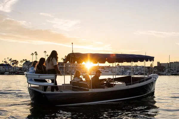 Newport Beach Electric Boat Rental: Cruise in Style!