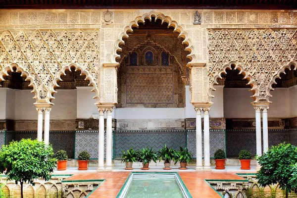 Discover Seville's Alcazar: An Intimate Small-Group Guided Tour