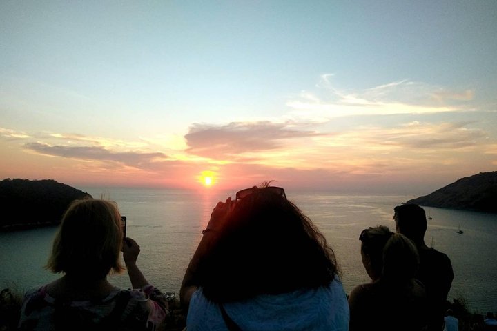Phuket's Sunset Safari: Capture Paradise & Street Food Delights