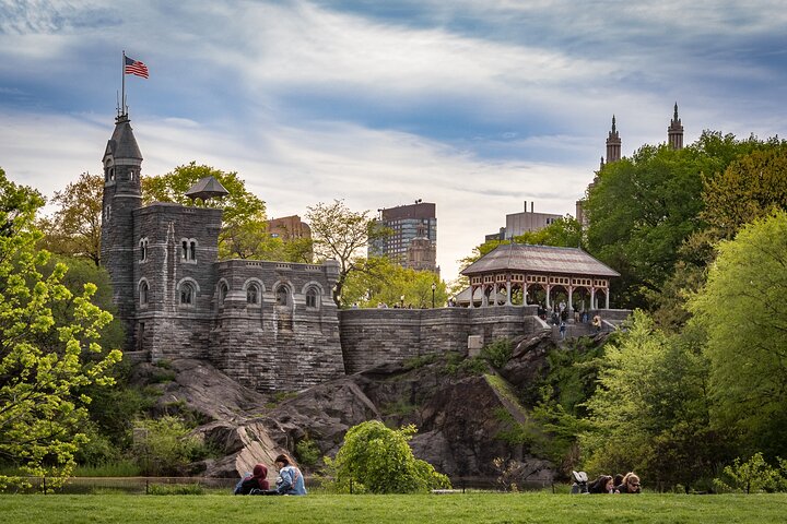 Unleash Your Inner Detective: Central Park Outdoor Escape Adventure!