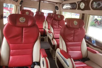 Golden Bridge Private Limousine Adventure: Da Nang & Hoi An