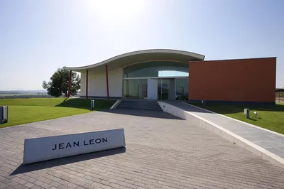 Uncork Catalonia: Penedés Wine & Cava Tour from Barcelona