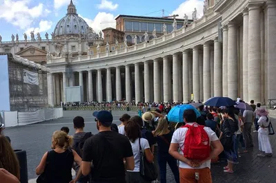 Vatican Private Tour: Unlock Art & History's Secrets