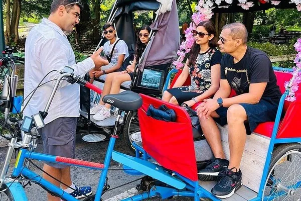 Central Park Pedicab Tour: See NYC's Best Spots!