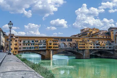 Unveiling Florence: A Medici & Uffizi Gallery Journey
