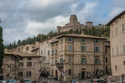 Stress-Free Rome to Assisi Transfer: Private Comfort & Style