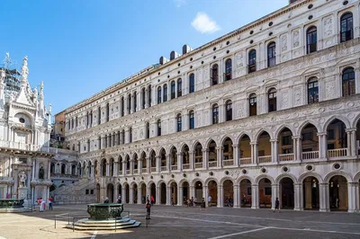 Doge's Palace: Skip-the-Line Ticket & Audio Tour