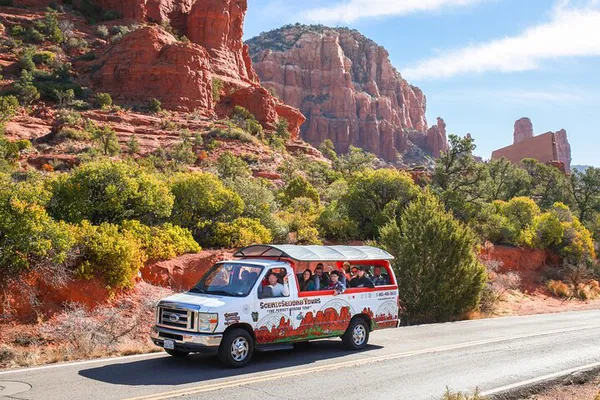 Sedona Sightseeing: Red Rocks, Vortexes & Uptown Lunch