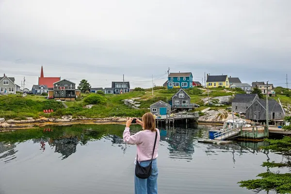 Halifax & Peggy's Cove: A Private Coastal Exploration
