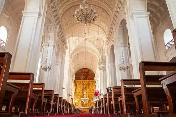 Unveiling Old Goa's Historical Churches: A Guided Walking Tour