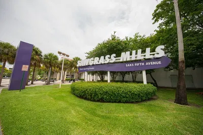 Sawgrass Mills: Round-Trip VIP Shopping from Miami