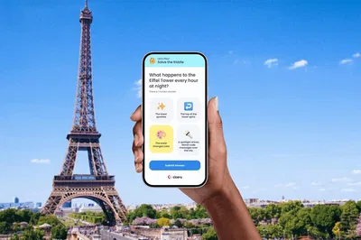 Eiffel Tower to Arc de Triomphe Self-Guided Walking Tour