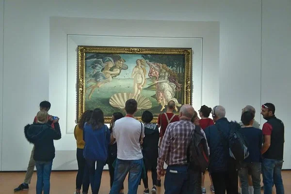 Uffizi Gallery Tour: Skip-the-Line & Expert Guide