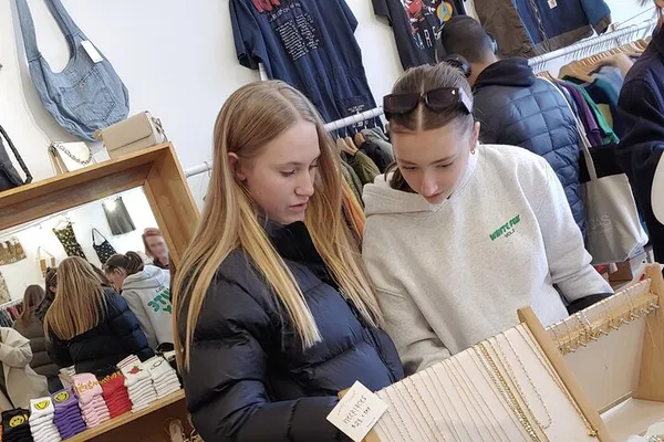 Thrift Like a Pro: NYC Second-Hand Shopping Adventure for Teens & Young Adults