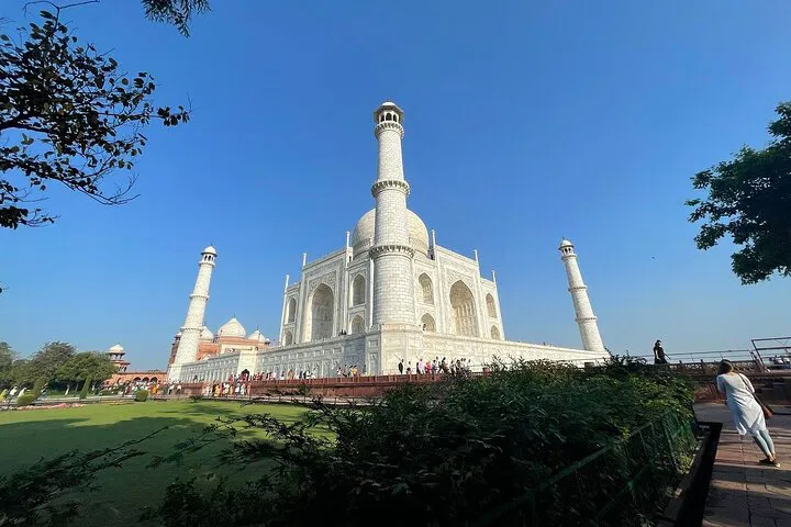 img0