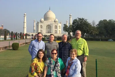 Witness Taj Mahal's Sunrise Splendor: A Delhi Private Tour
