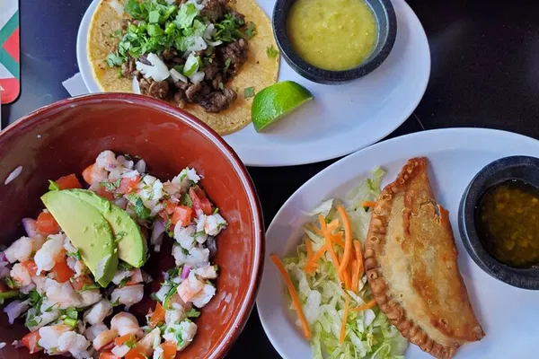 Las Vegas Arts District Food Tour: Taste Local Hotspots!