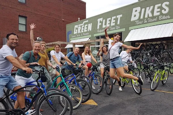 Nashville E-Bike Adventure: Pedal Through Music City's Iconic Landmarks & Hidden Gems