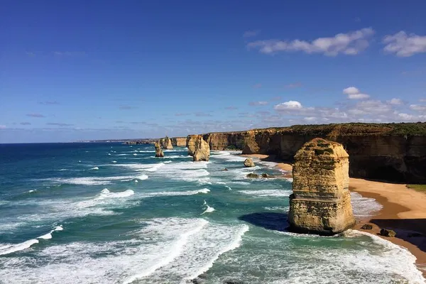 Coastal Wonders: Express Private Tour to 12 Apostles & Shipwreck Coast