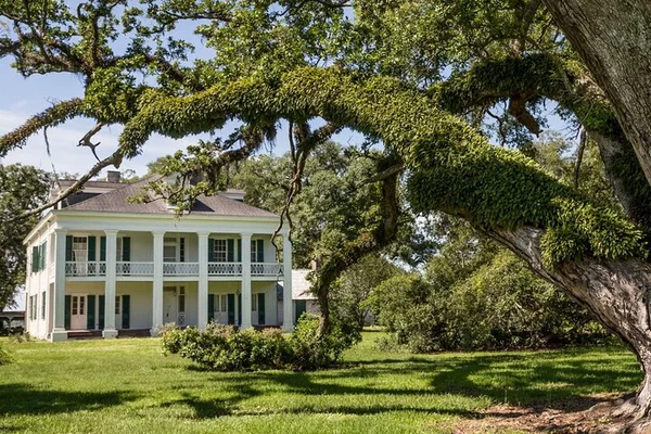 Felicity Plantation Tour: Uncover Louisiana History