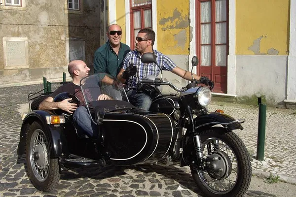 Lisbon's Best: Sidecar Adventure Through History & Charm