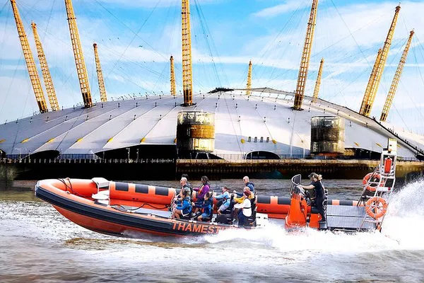 Private Speedboat Tour: Be Your Own Boat Captain!