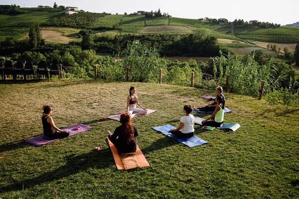Find Inner Peace: Yoga Retreat in Langhe's Natural Beauty