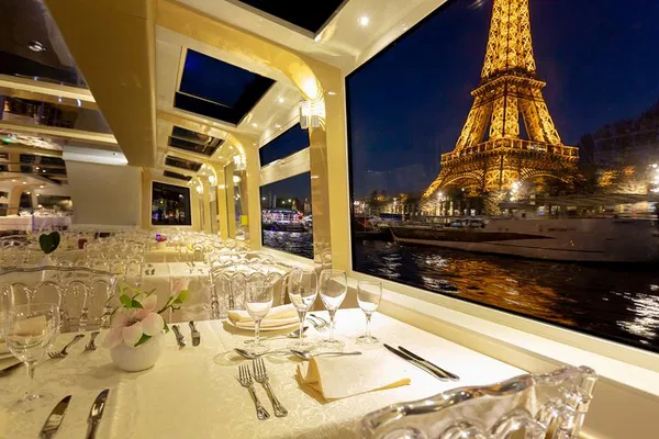 Paris Dinner Cruise: Eiffel Tower Views & Gourmet Meal