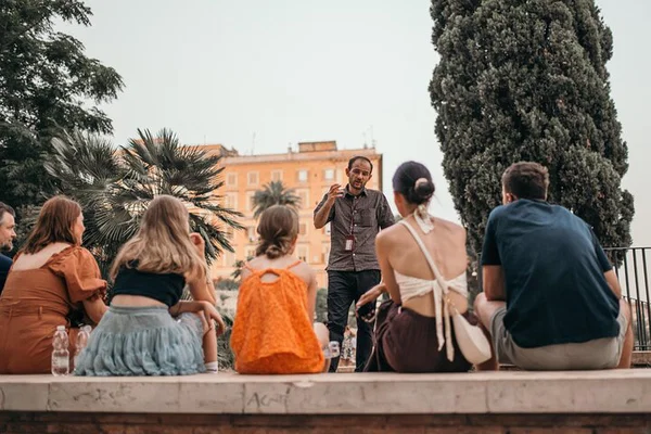 Rome After Dark: Unveiling Ancient Wonders on a Night Tour