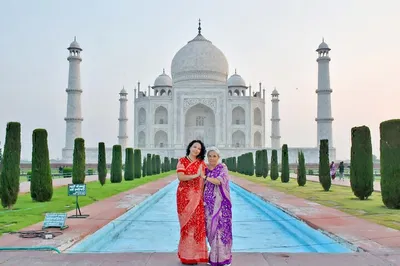 Unveiling Agra's Majesty: A Luxurious Taj Mahal & Fort Private Day Tour