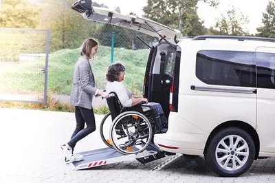 Effortless Amsterdam: Wheelchair-Accessible Private Transfers