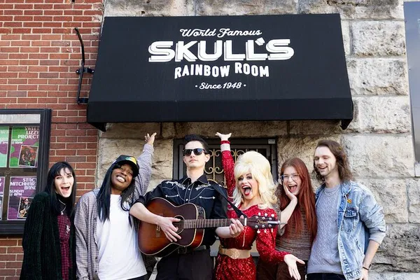 Nashville's Gems: Uncover Music City's Hidden Sights on a Small-Group Tour!