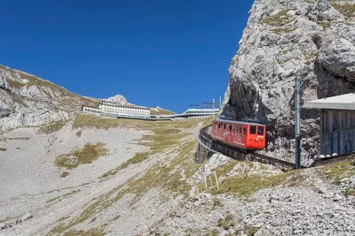 Pilatus Golden Roundtrip: Zurich's Alpine Adventure