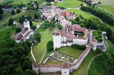 Gruyères Private Tour from Geneva: Cheese & Castle!