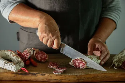 Lyon Food Tour: Taste France at Sunset
