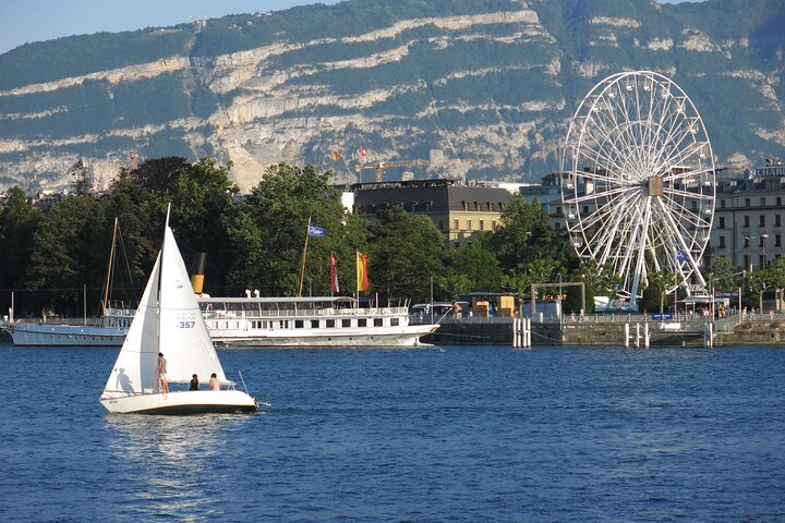 Discover Lake Geneva: A Private Sailing Adventure