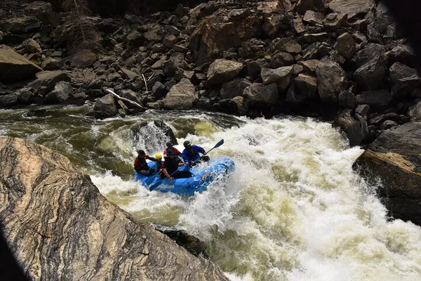 Conquer Gore Canyon: Colorado's Ultimate Rafting Thrill!