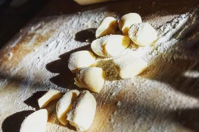 Indulge in Bespoke Culinary Delights: Private Chef Experience in Your Rental Home