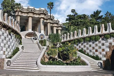 Unveiling Barcelona's Charm & La Roca Village: A Private Full-Day Shopping & Sightseeing Extravaganza