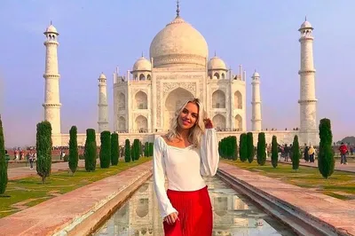 Discover the Taj Mahal: Skip-the-Line Private Guided Tour