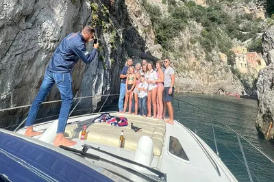 Luxury Yachting: Discover Amalfi Coast's Hidden Gems!